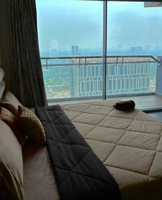 Countryside Luxury Suites - Supernova Noida Nova Deli Exterior foto